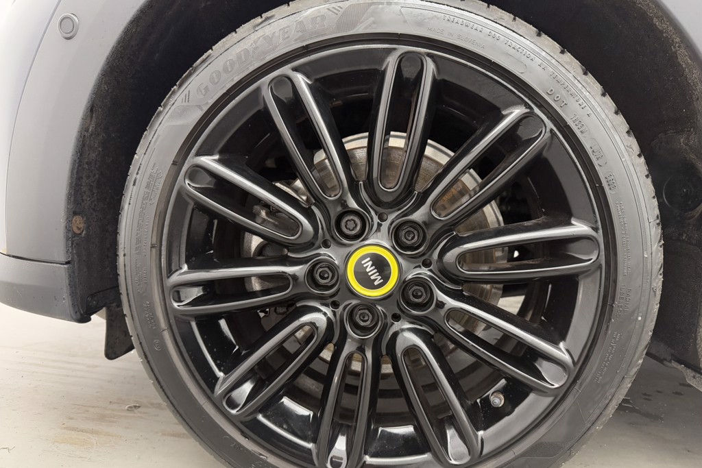 Mini Hatchback Cooper S Level 3 Automatic Electric Hatchback - Stock Number (1546672) - 25th supplementary image