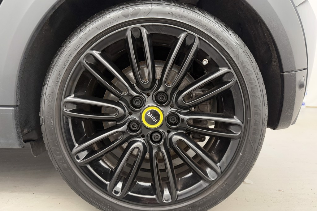 Mini Hatchback Cooper S Level 3 Automatic Electric Hatchback - Stock Number (1546672) - 26th supplementary image
