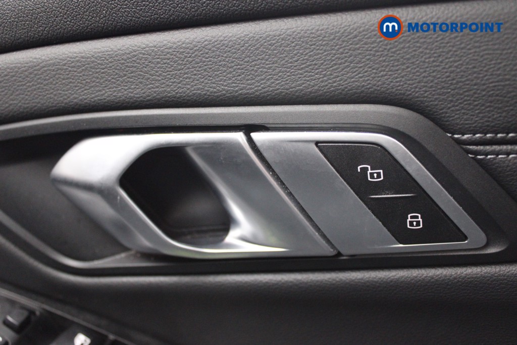 BMW 3 Series M Sport Automatic Petrol Saloon - Stock Number (1546763) - 17th supplementary image