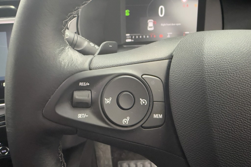 Vauxhall Corsa Ultimate Automatic Petrol Hatchback - Stock Number (1546865) - 3rd supplementary image