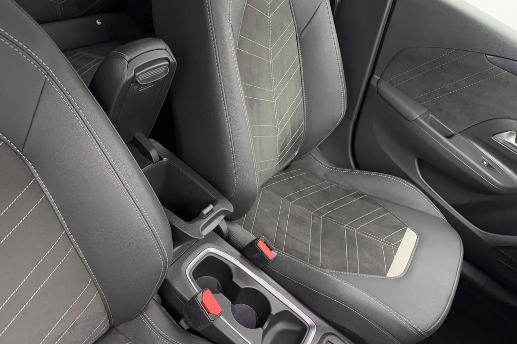 Vauxhall Corsa Ultimate Automatic Petrol Hatchback - Stock Number (1546865) - 13th supplementary image