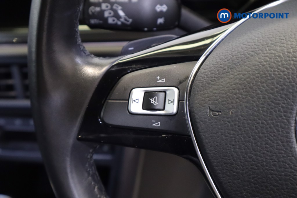 Volkswagen Polo SEL Automatic Petrol Hatchback - Stock Number (1546963) - 11th supplementary image