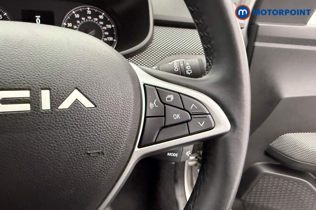 Dacia Sandero Stepway Expression Manual Petrol Hatchback - Stock Number (1546985) - 13th supplementary image