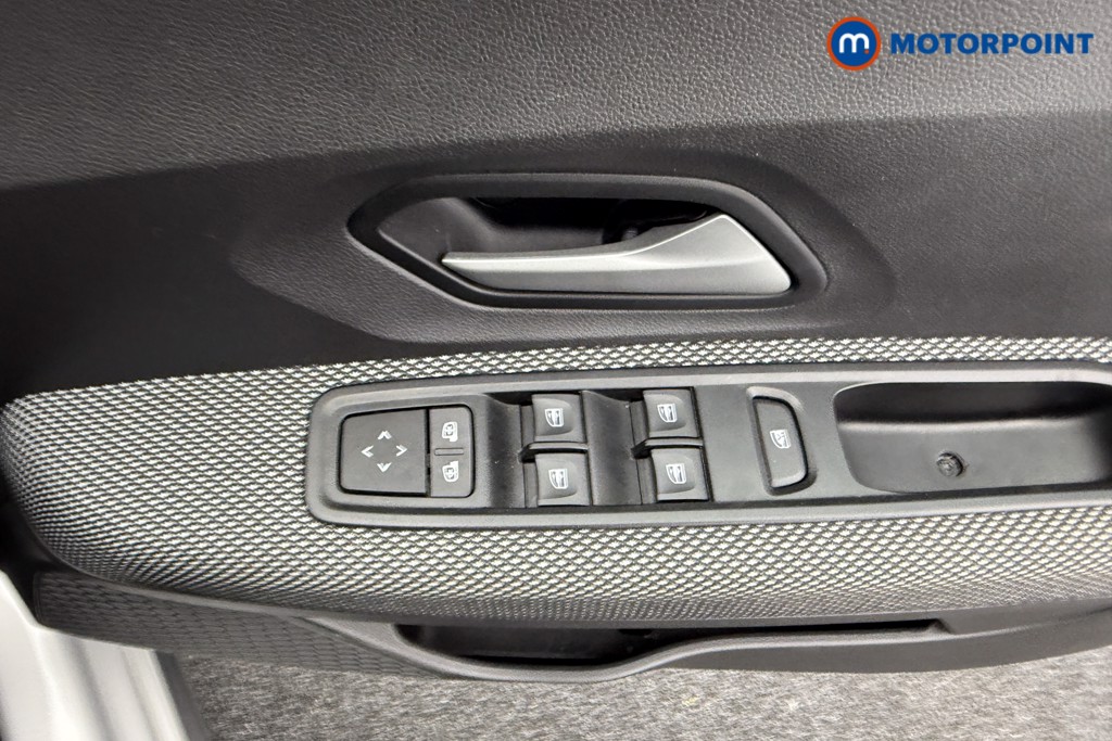 Dacia Sandero Stepway Expression Manual Petrol Hatchback - Stock Number (1546985) - 15th supplementary image