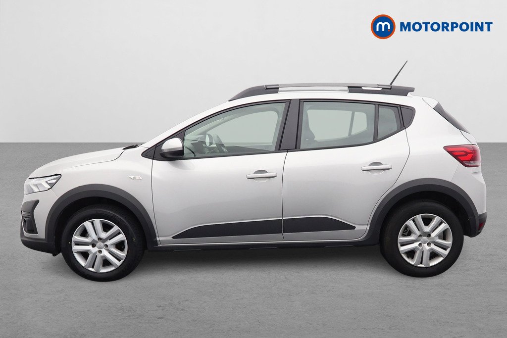 Dacia Sandero Stepway Expression Manual Petrol Hatchback - Stock Number (1546985) - Passenger side