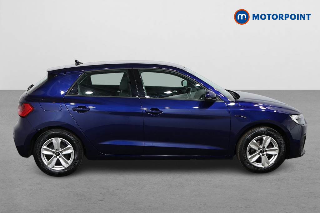 Audi A1 Technik Manual Petrol Hatchback - Stock Number (1547114) - Drivers side