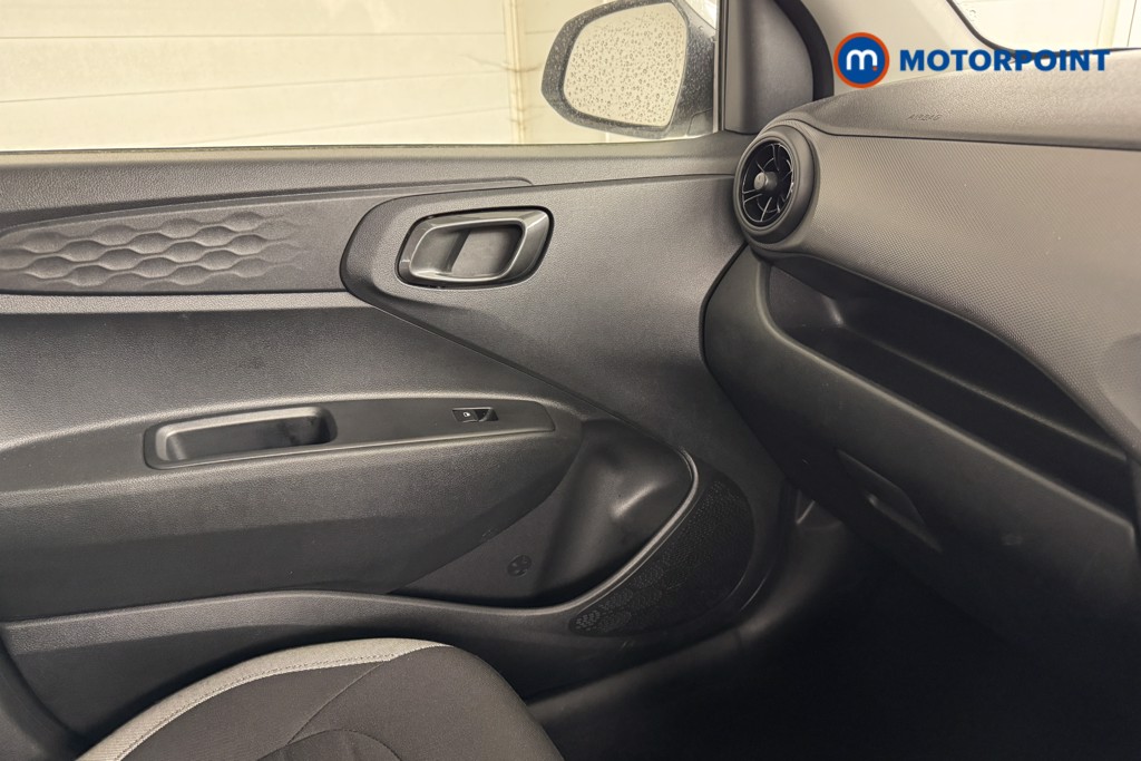 Hyundai I10 Advance Automatic Petrol Hatchback - Stock Number (1547260) - 13th supplementary image