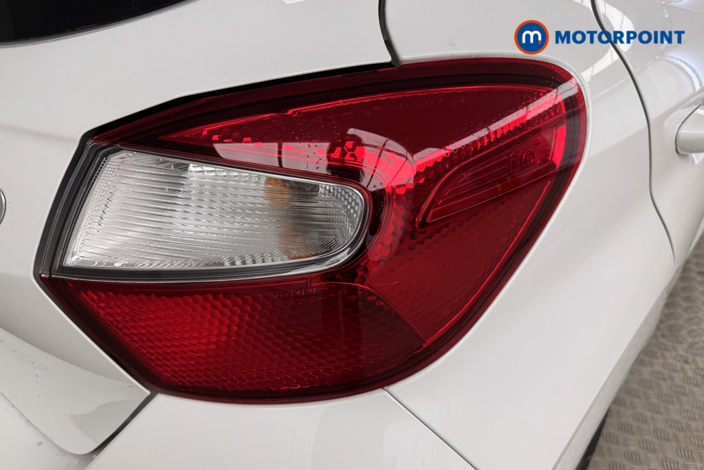 Hyundai I10 Advance Automatic Petrol Hatchback - Stock Number (1547260) - 19th supplementary image
