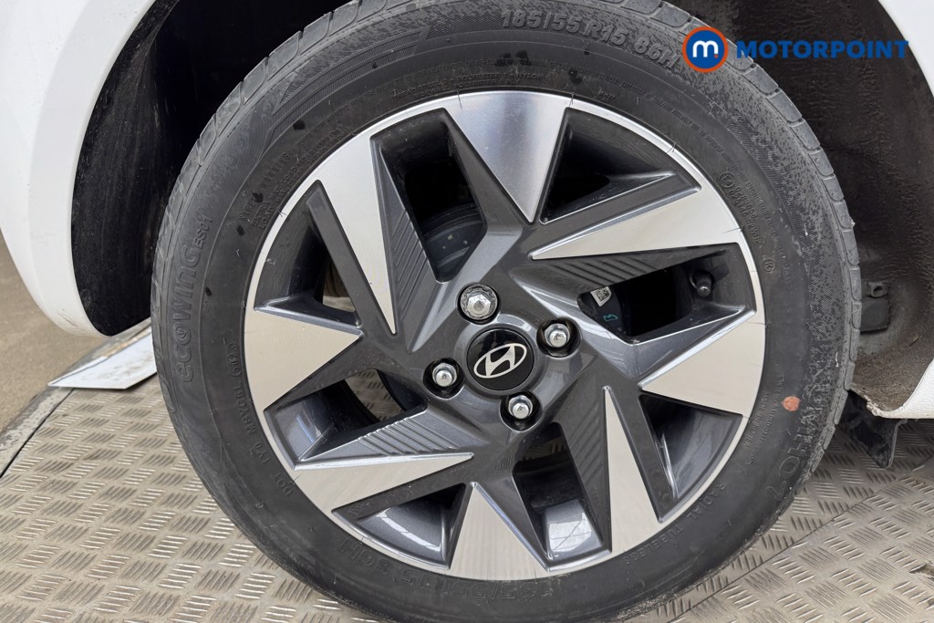 Hyundai I10 Advance Automatic Petrol Hatchback - Stock Number (1547260) - 23rd supplementary image