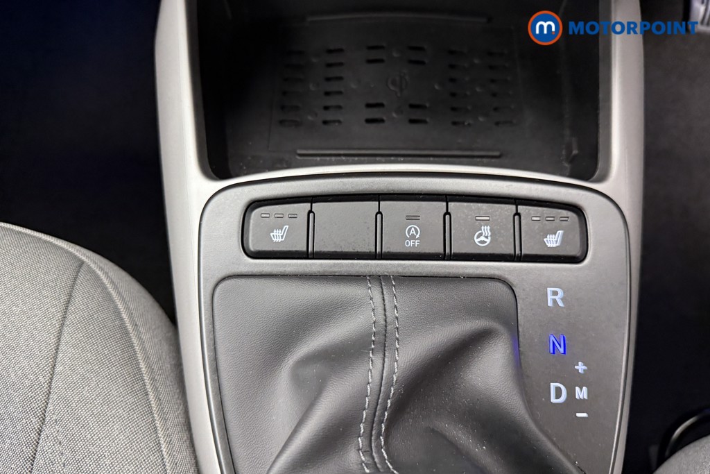 Hyundai I10 Premium Automatic Petrol Hatchback - Stock Number (1547333) - 12th supplementary image