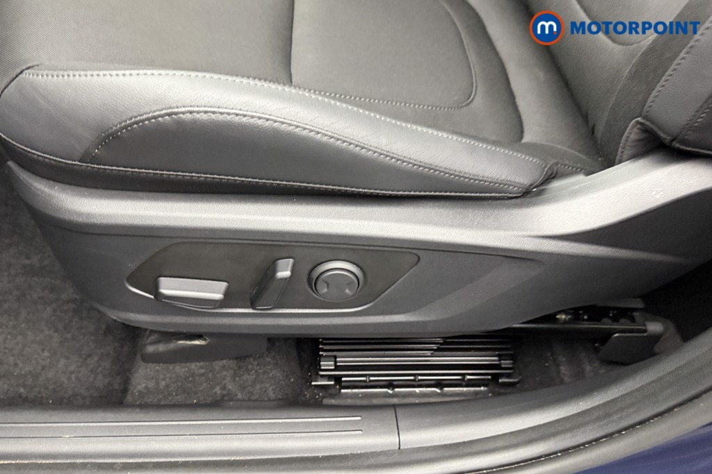 Hyundai Tucson Premium Automatic Petrol Plug-In Hybrid SUV - Stock Number (1547396) - 26th supplementary image