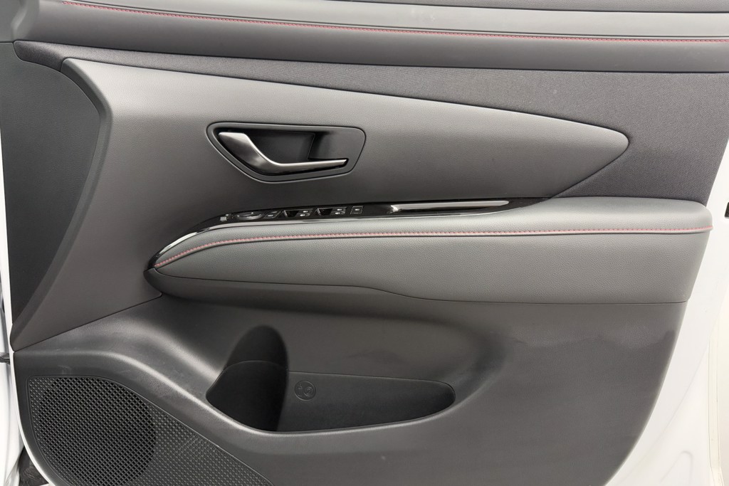 Hyundai Tucson N Line Manual Petrol SUV - Stock Number (1547489) - 16th supplementary image