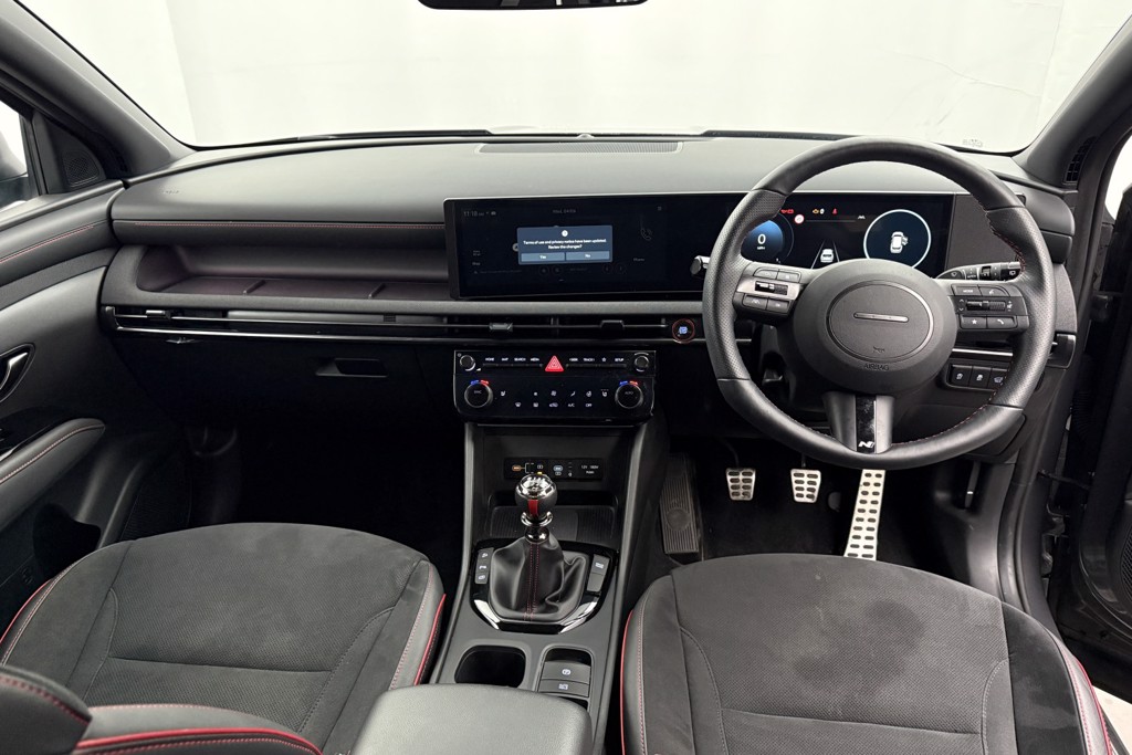 Hyundai Tucson N Line Manual Petrol SUV - Stock Number (1547503) - 4th supplementary image