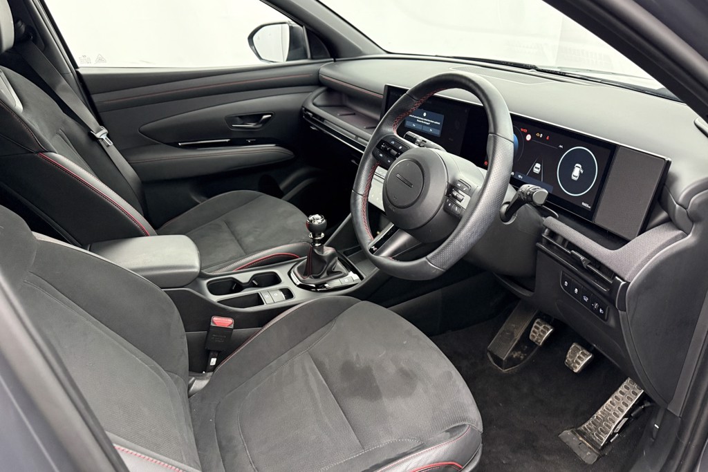 Hyundai Tucson N Line Manual Petrol SUV - Stock Number (1547503) - 1st supplementary image
