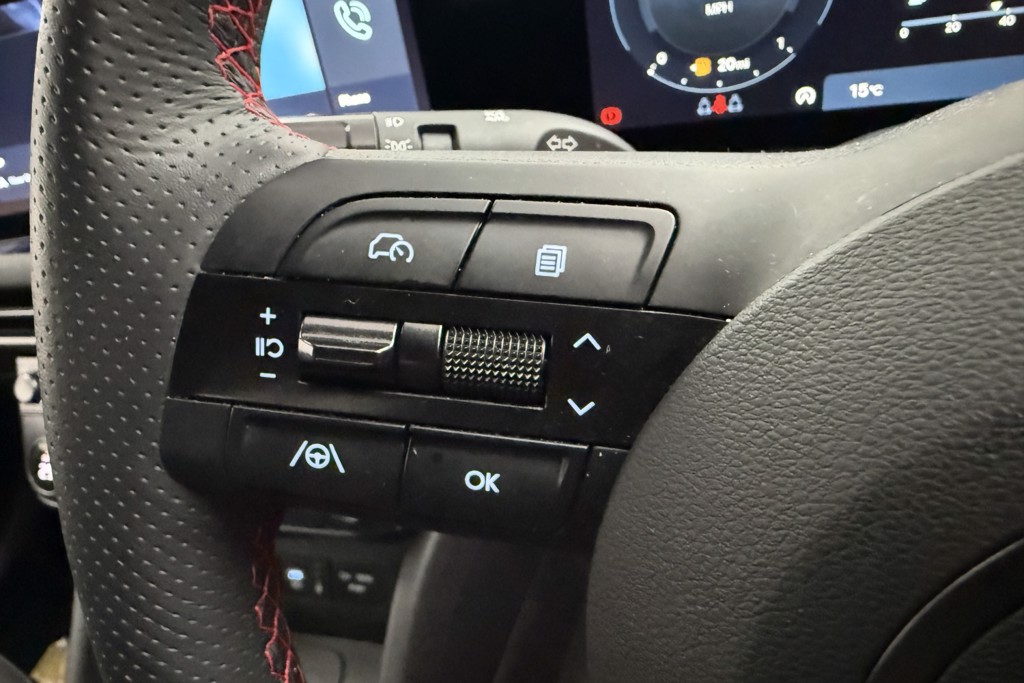 Hyundai Tucson N Line Manual Petrol SUV - Stock Number (1547526) - 4th supplementary image