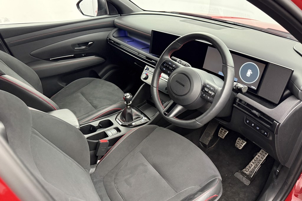 Hyundai Tucson N Line Manual Petrol SUV - Stock Number (1547526) - 1st supplementary image