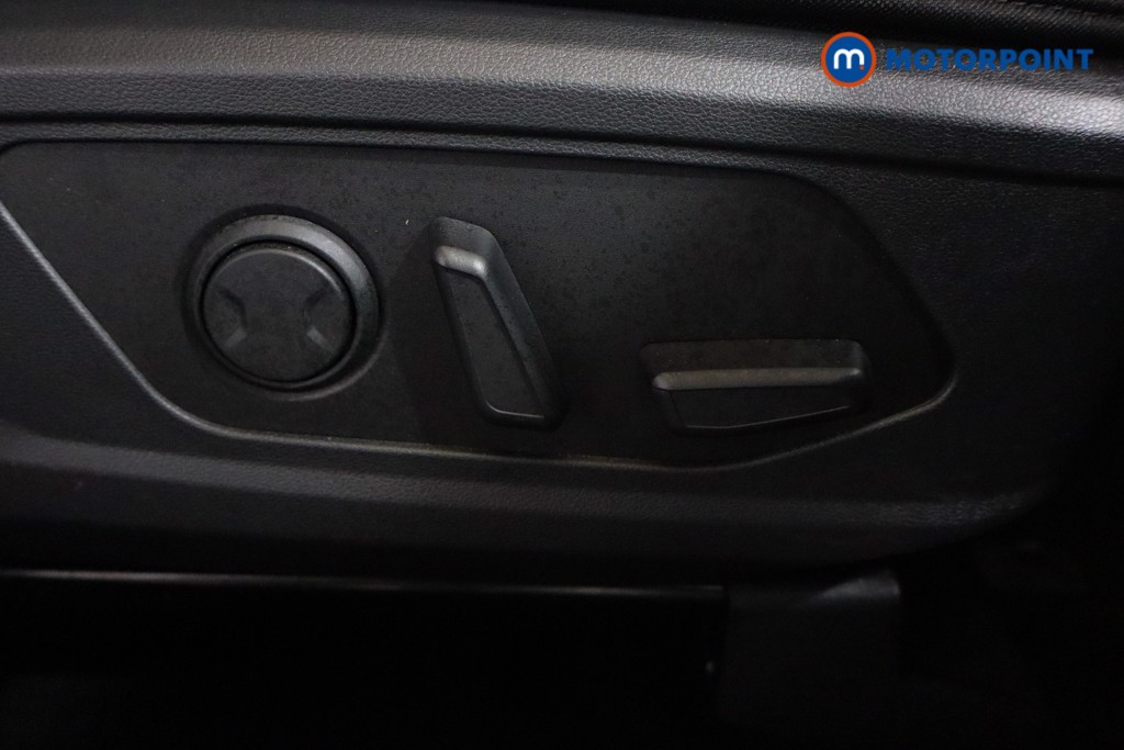 Hyundai Tucson Premium Manual Petrol SUV - Stock Number (1547558) - 7th supplementary image
