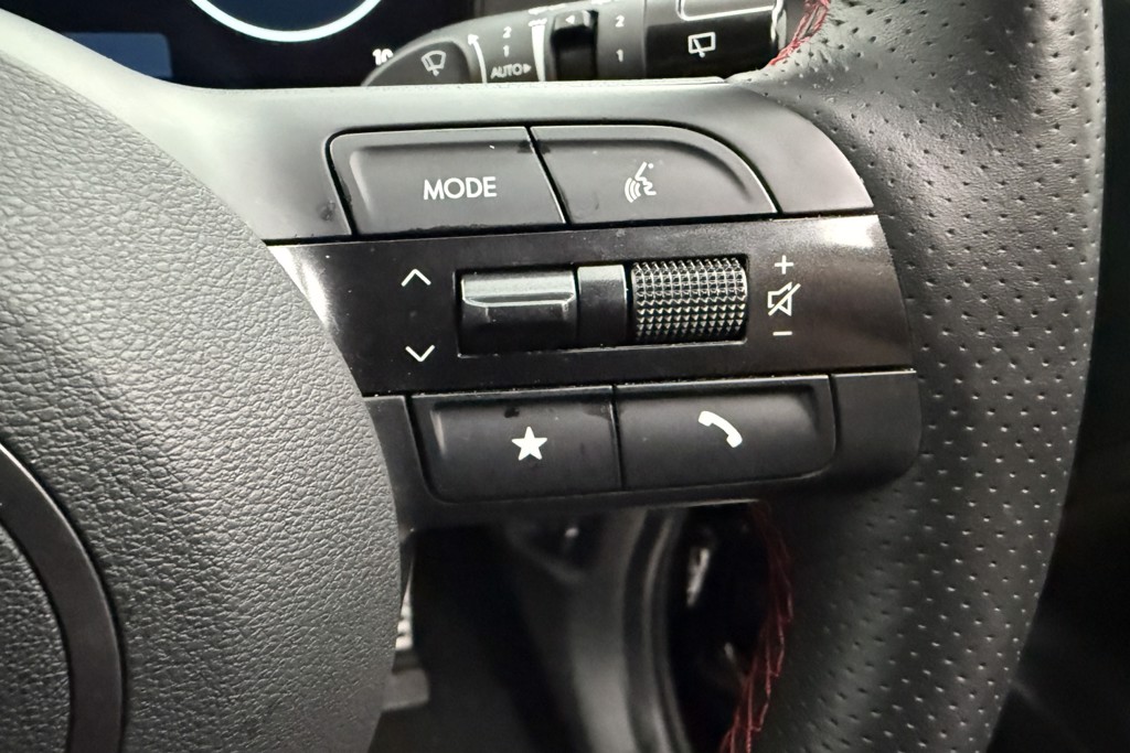 Hyundai Tucson N Line Manual Petrol SUV - Stock Number (1547577) - 4th supplementary image