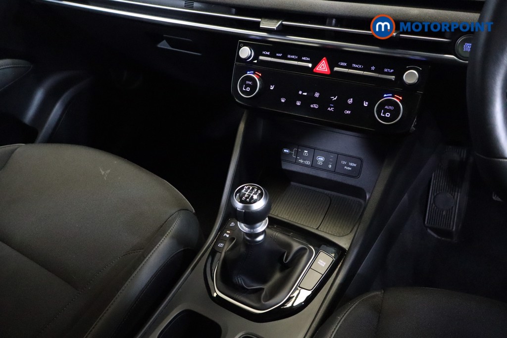 Hyundai Tucson Premium Manual Petrol SUV - Stock Number (1547591) - 4th supplementary image