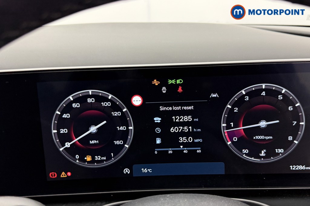 Hyundai Tucson Premium Manual Petrol SUV - Stock Number (1547599) - 5th supplementary image