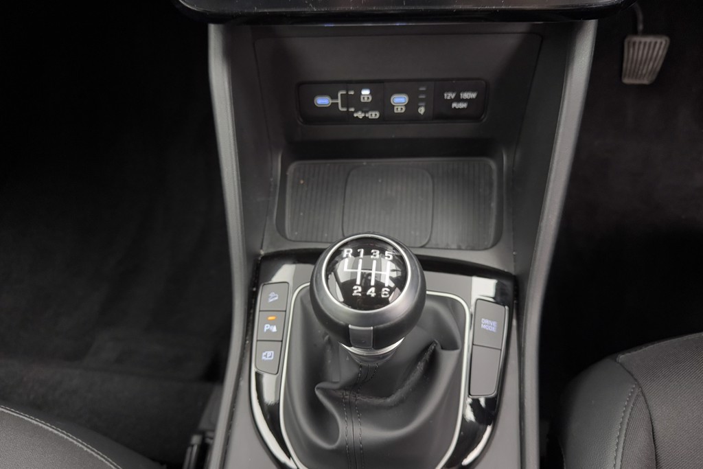 Hyundai Tucson Premium Manual Petrol SUV - Stock Number (1547615) - 11th supplementary image