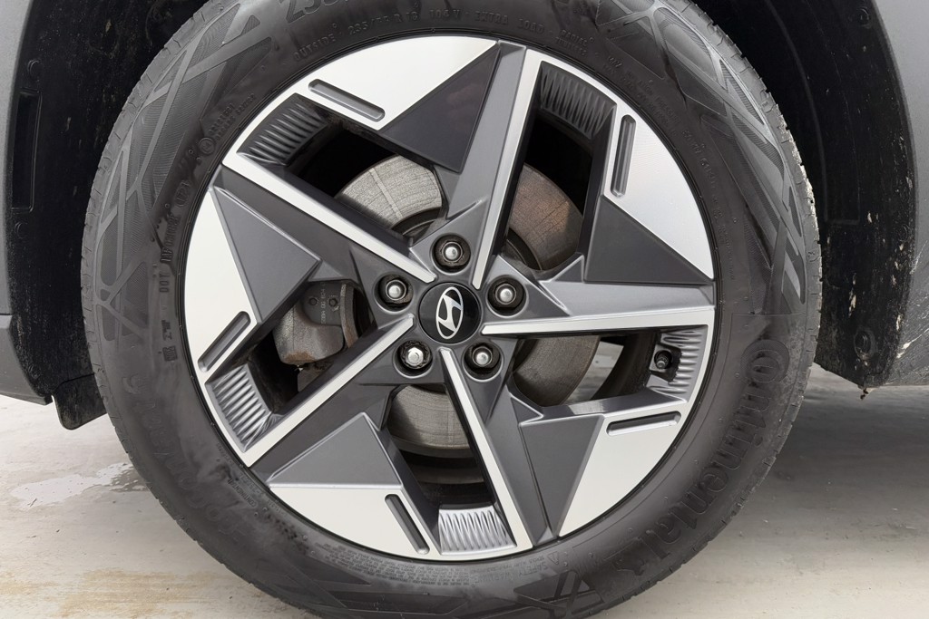 Hyundai Tucson Premium Manual Petrol SUV - Stock Number (1547615) - 24th supplementary image