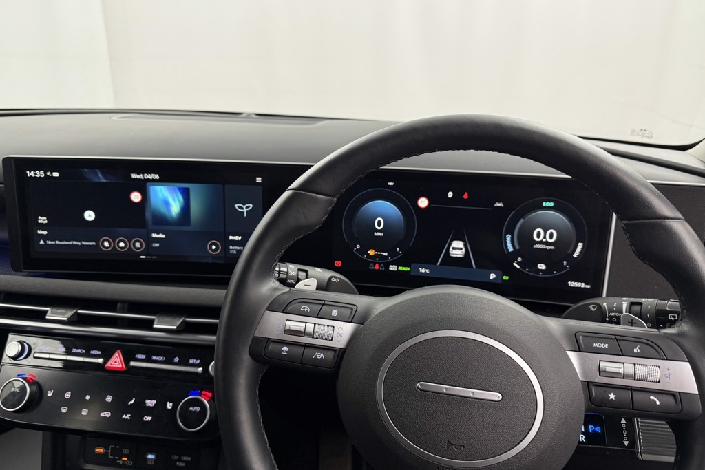 Hyundai Tucson Premium Automatic Petrol Plug-In Hybrid SUV - Stock Number (1547640) - 5th supplementary image