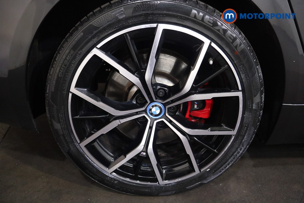 BMW 5 Series M Sport Automatic Petrol Plug-In Hybrid Estate - Stock Number (1547723) - 19th supplementary image