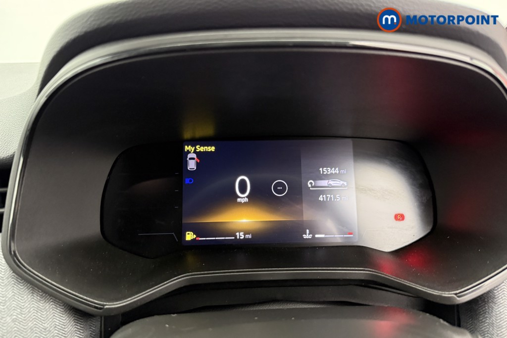 Renault Clio Techno Manual Petrol Hatchback - Stock Number (1547776) - 5th supplementary image