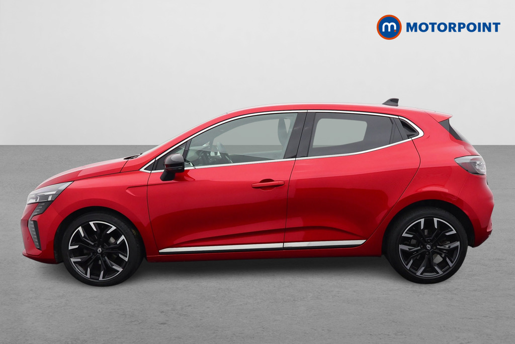 Renault Clio Techno Manual Petrol Hatchback - Stock Number (1547776) - Passenger side