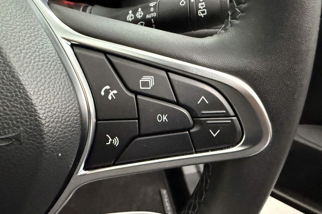 Renault Captur Techno Automatic Petrol-Electric Hybrid SUV - Stock Number (1548008) - 5th supplementary image