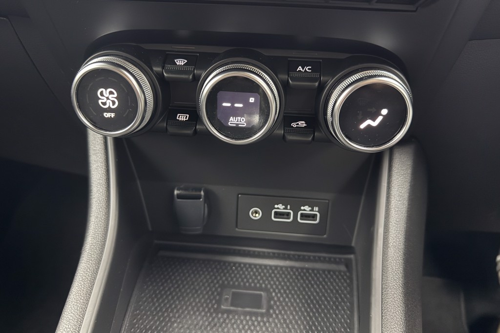 Renault Captur Techno Automatic Petrol-Electric Hybrid SUV - Stock Number (1548008) - 14th supplementary image