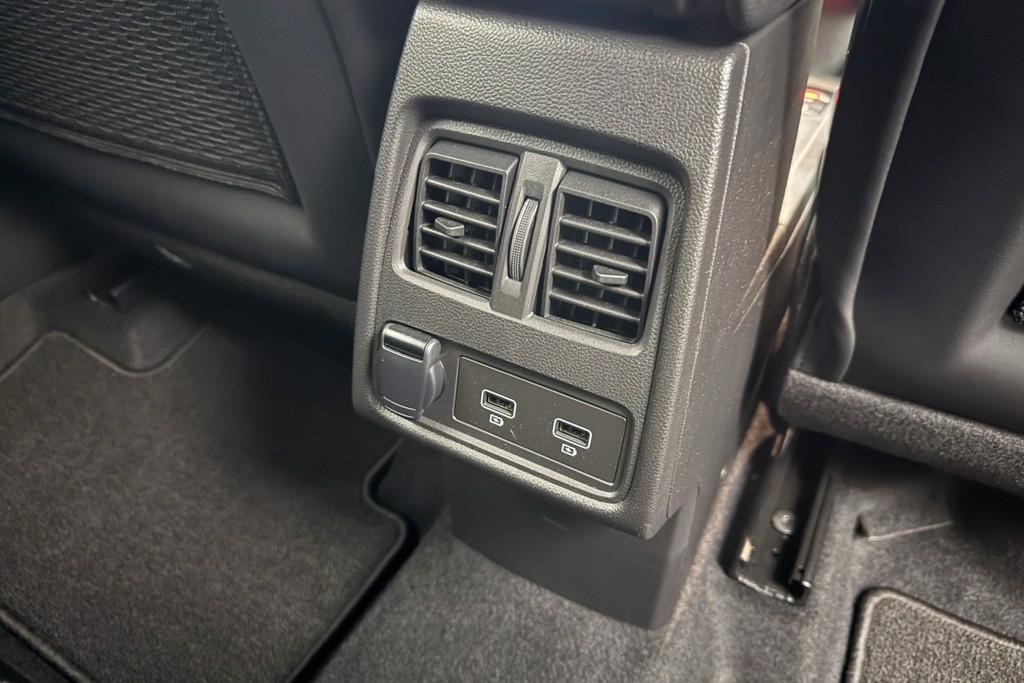Renault Captur Techno Automatic Petrol-Electric Hybrid SUV - Stock Number (1548008) - 22nd supplementary image
