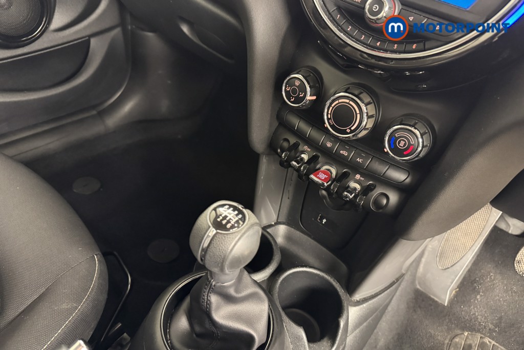 Mini Hatchback Cooper Classic Manual Petrol Hatchback - Stock Number (1548148) - 11th supplementary image