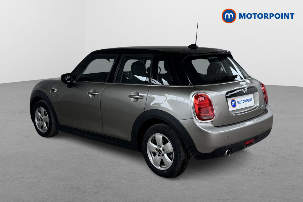 Mini Hatchback Cooper Classic Manual Petrol Hatchback - Stock Number (1548148) - Passenger side rear corner