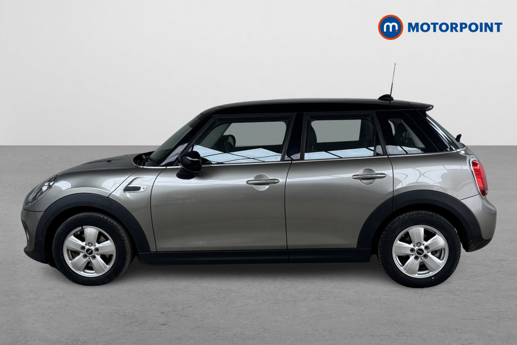Mini Hatchback Cooper Classic Manual Petrol Hatchback - Stock Number (1548148) - Passenger side