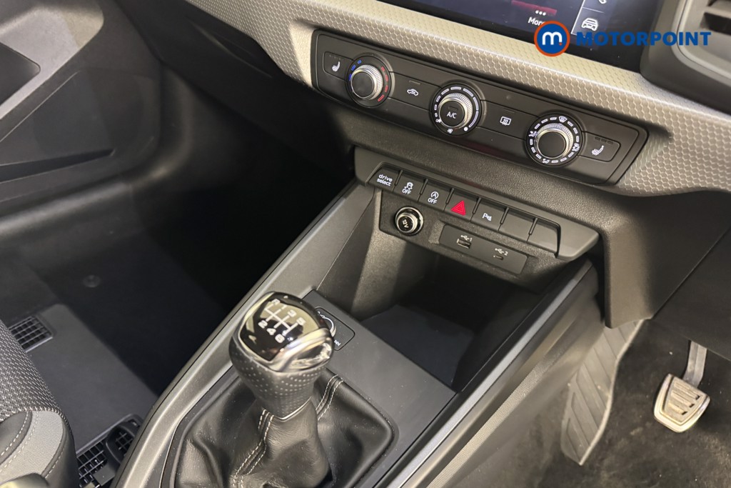 Audi A1 S Line Manual Petrol Hatchback - Stock Number (1548227) - 11th supplementary image
