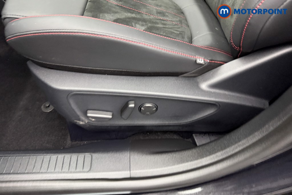 Ford Kuga St-Line X Automatic Petrol Plug-In Hybrid SUV - Stock Number (1548424) - 22nd supplementary image