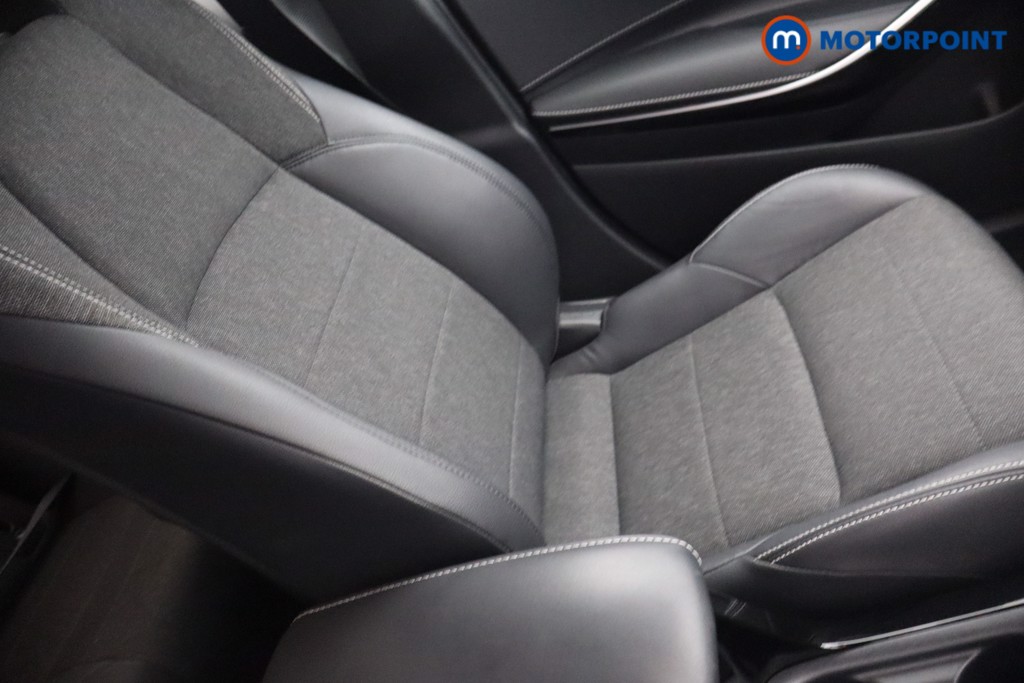 Toyota Corolla Design Automatic Petrol-Electric Hybrid Estate - Stock Number (1548438) - 14th supplementary image