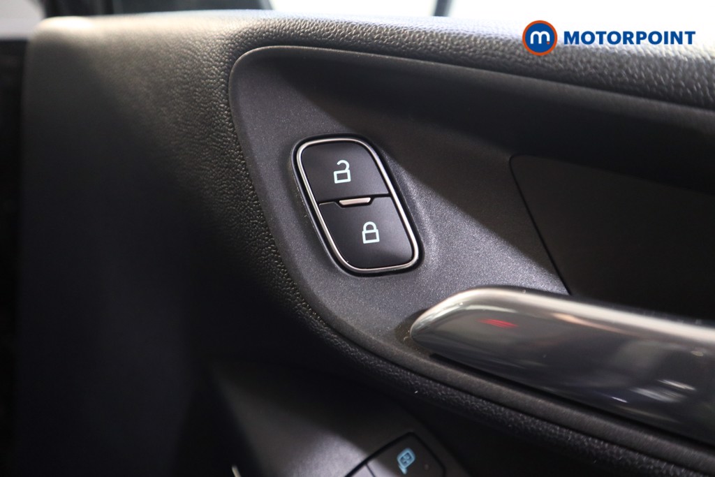 Ford Fiesta St-Line Manual Petrol Hatchback - Stock Number (1548470) - 11th supplementary image