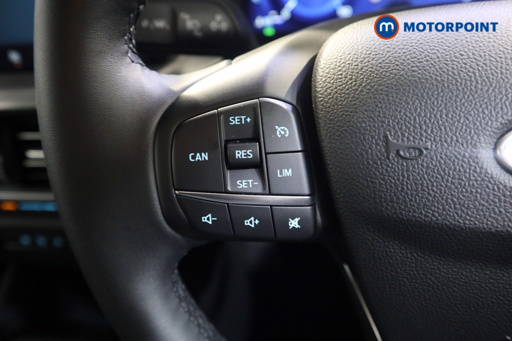 Ford Focus Titanium X Edition Manual Petrol-Electric Hybrid Hatchback - Stock Number (1548479) - 3rd supplementary image