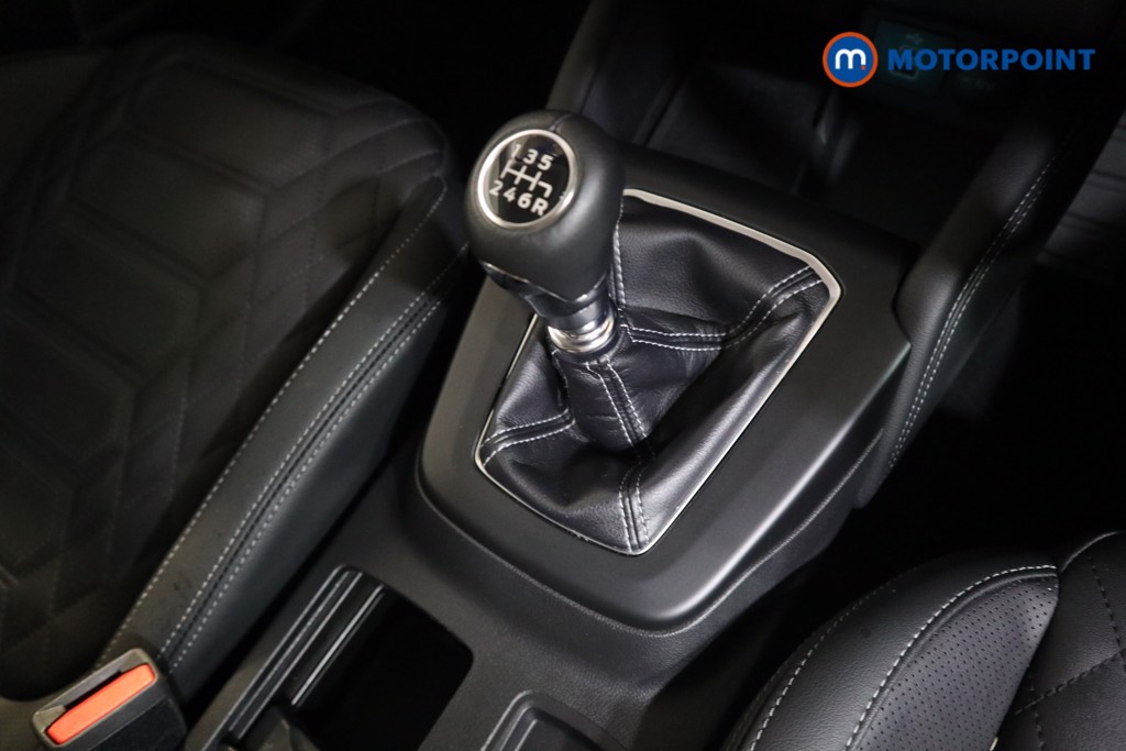 Ford Focus Titanium X Edition Manual Petrol-Electric Hybrid Hatchback - Stock Number (1548479) - 8th supplementary image