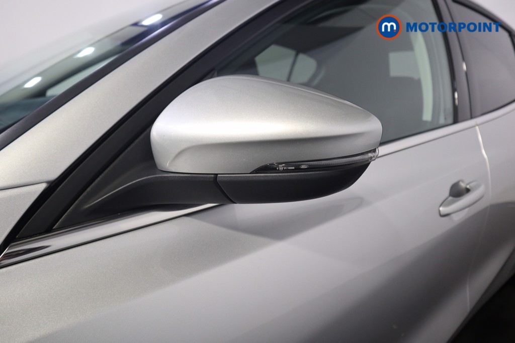 Ford Focus Titanium X Edition Manual Petrol-Electric Hybrid Hatchback - Stock Number (1548479) - 24th supplementary image