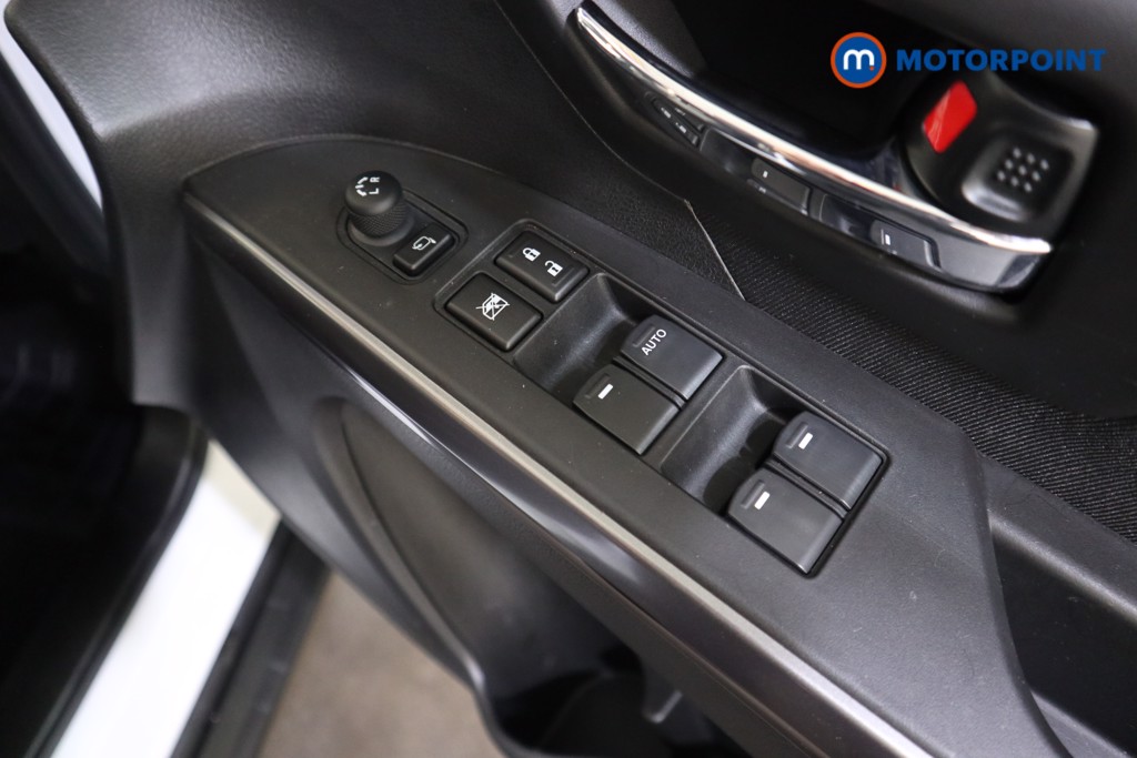 Suzuki S-Cross Motion Automatic Petrol-Electric Hybrid SUV - Stock Number (1548756) - 10th supplementary image