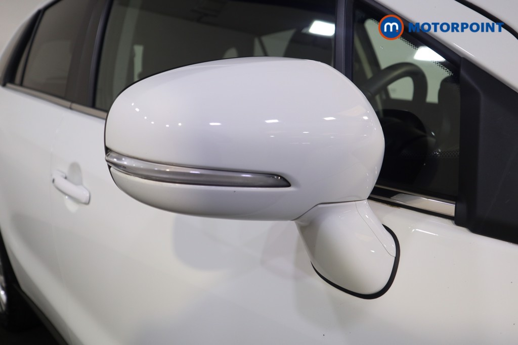 Suzuki S-Cross Motion Automatic Petrol-Electric Hybrid SUV - Stock Number (1548756) - 22nd supplementary image