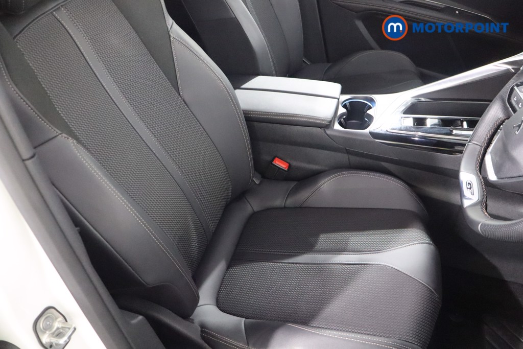 Peugeot 3008 GT Automatic Petrol-Electric Hybrid SUV - Stock Number (1548907) - 24th supplementary image