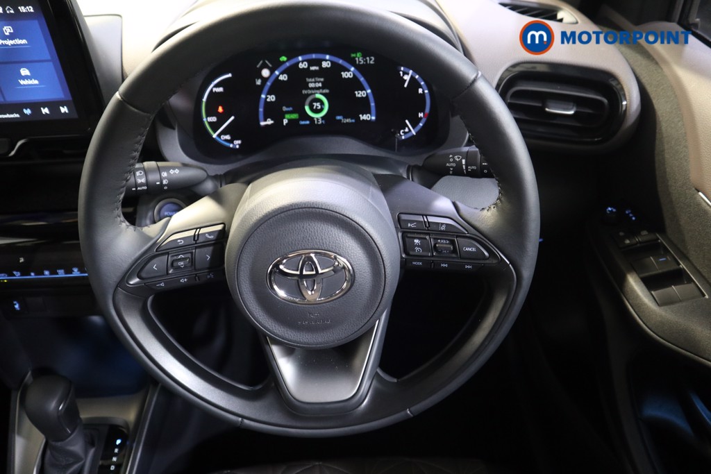 Toyota Yaris Cross Excel Automatic Petrol-Electric Hybrid Estate - Stock Number (1548976) - 2nd supplementary image