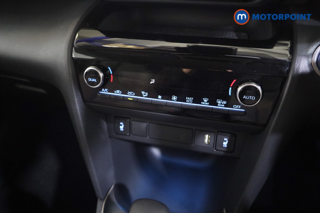 Toyota Yaris Cross Excel Automatic Petrol-Electric Hybrid Estate - Stock Number (1548976) - 7th supplementary image