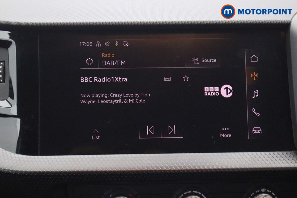 Audi A1 Technik Manual Petrol Hatchback - Stock Number (1549001) - 2nd supplementary image