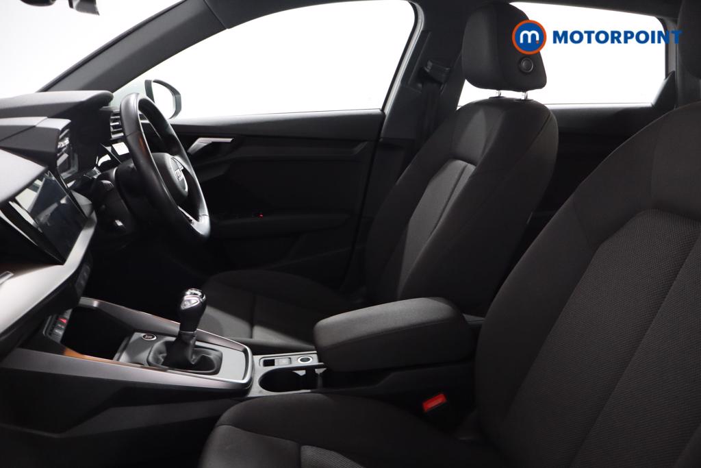 Audi A3 Technik Manual Petrol Hatchback - Stock Number (1549012) - 16th supplementary image